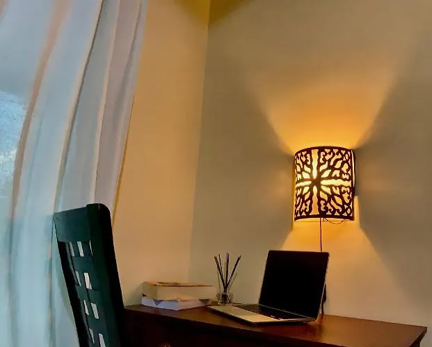 Demank House Privatunterkunft *