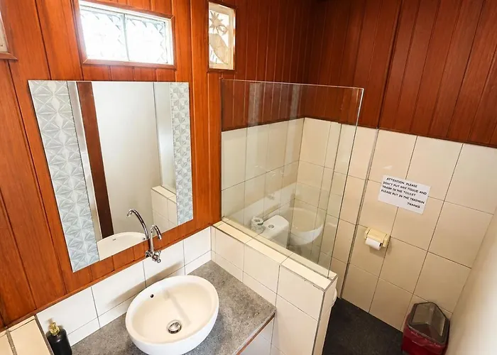 Demank House Privatunterkunft *